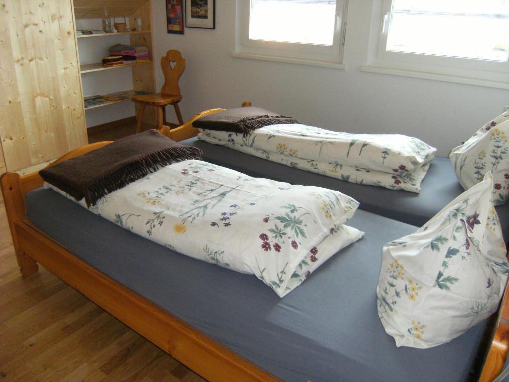 Appartement De Vacances Niederer La Côte-aux-Fées Esterno foto